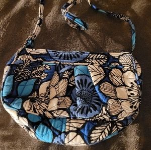 Vera Bradley small purse with wallet in perfect condition.